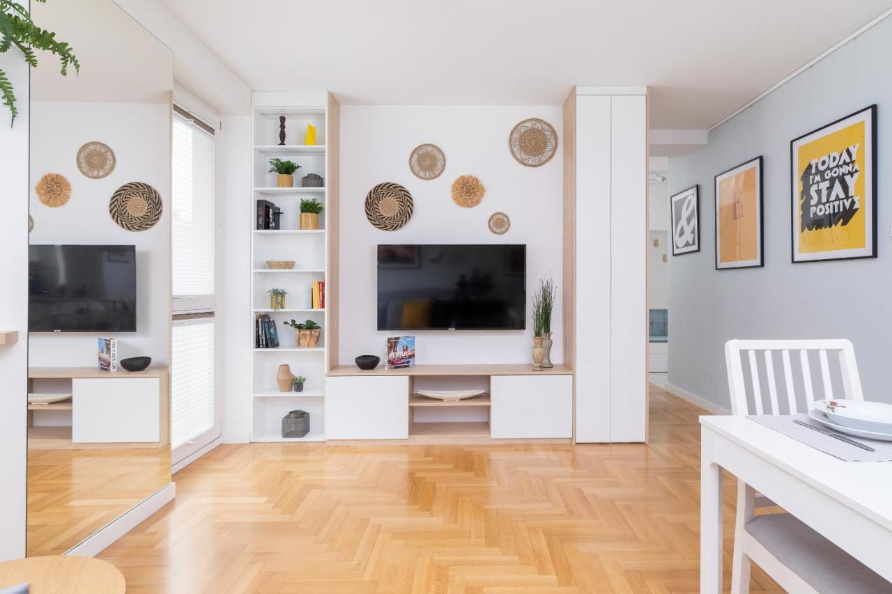 Cozy Bartla 19 By Renters Appartement Krakau